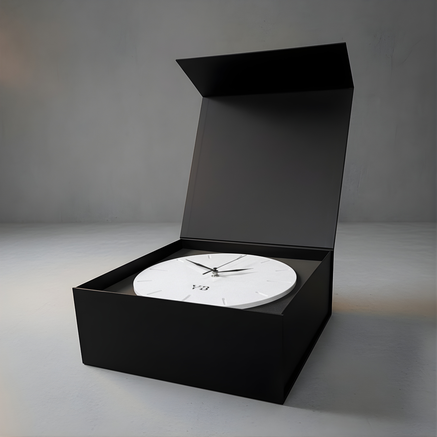 Beton-Wanduhr handgefertigt Rustikal mit Magnetbox geöffnet