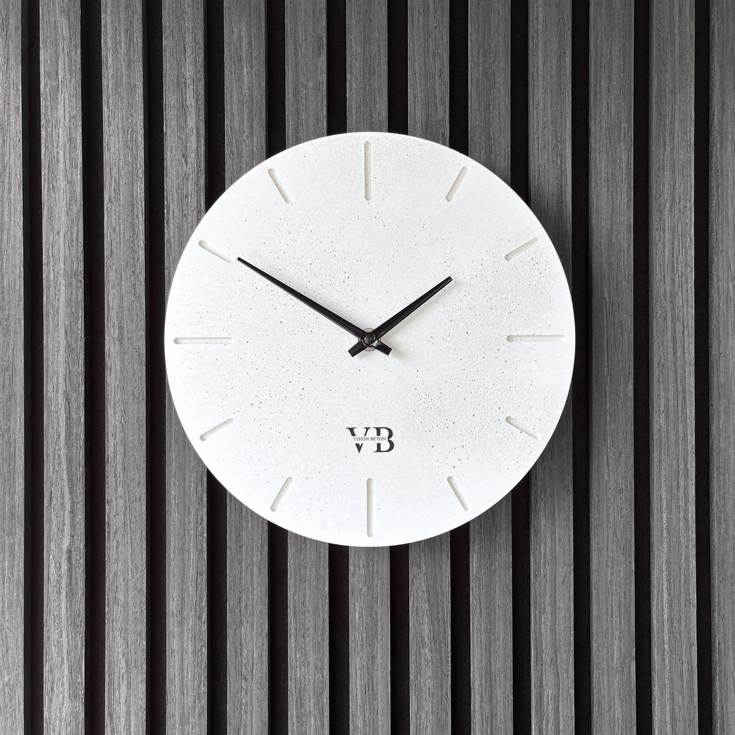 Beton-Wanduhr Rustikal