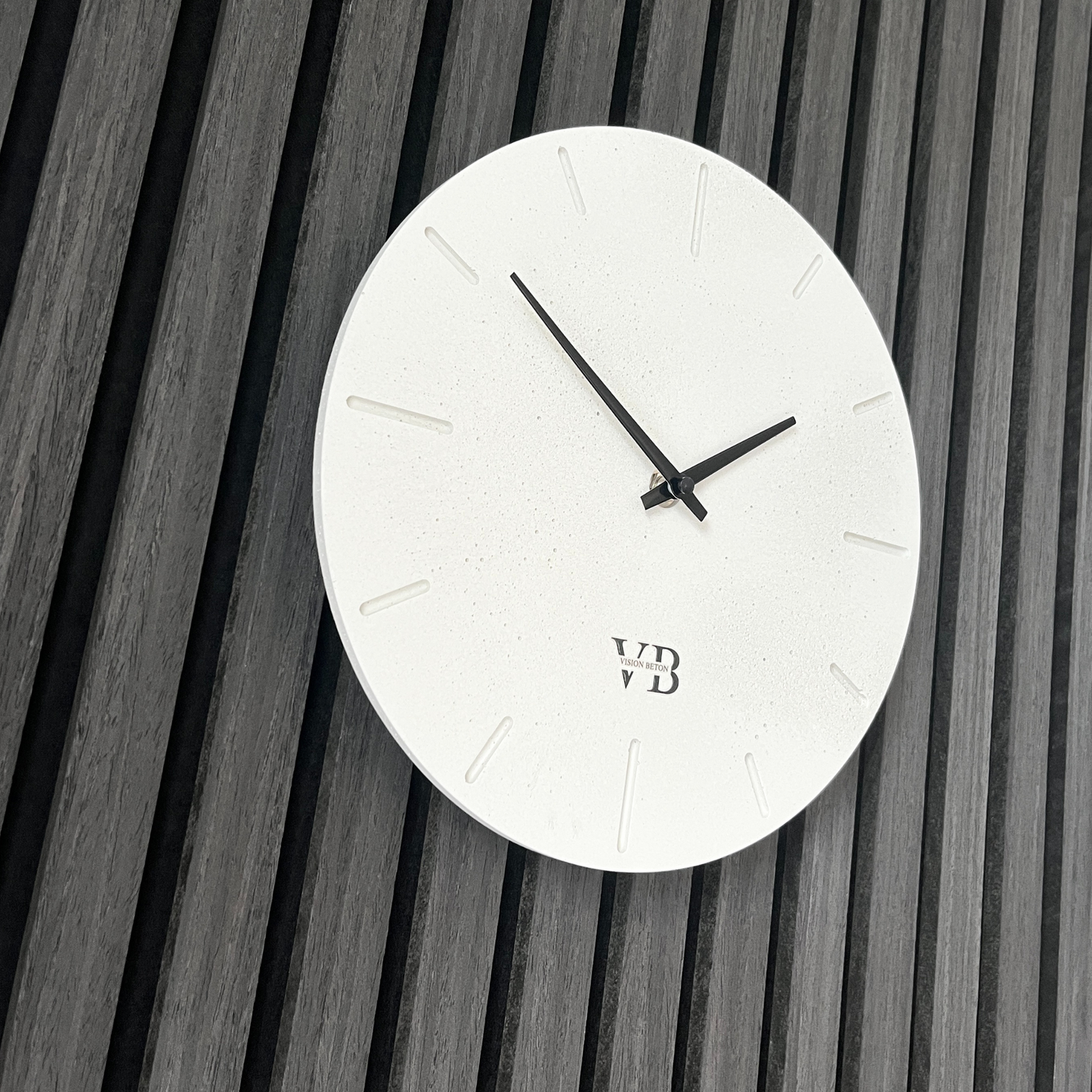 Beton-Wanduhr Rustikal